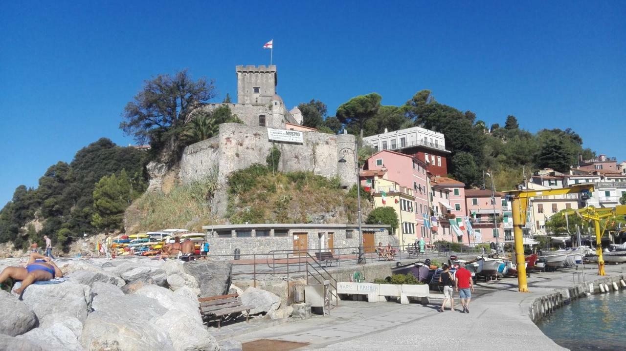 La Casetta Dei Marinai Lerici Luaran gambar